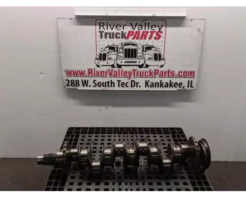 International DT466 Crankshaft