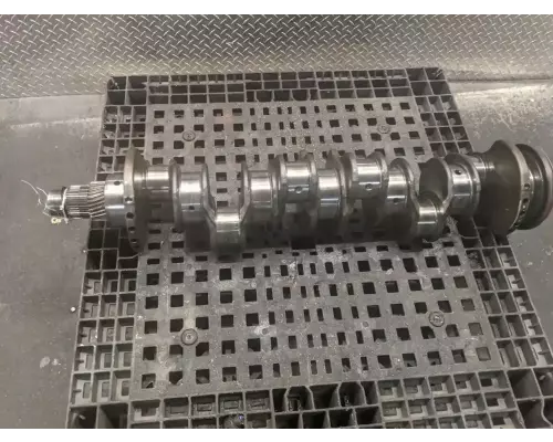 International DT466 Crankshaft