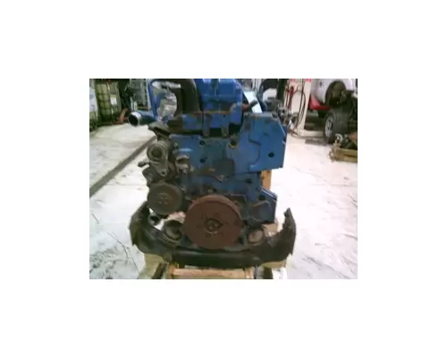 International DT466 Crankshaft