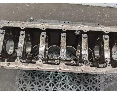 International DT466 Cylinder Block