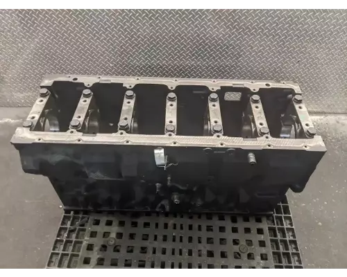 International DT466 Cylinder Block