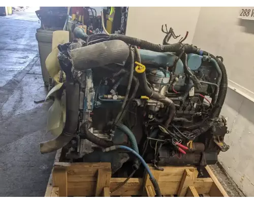 International DT466 Engine Assembly