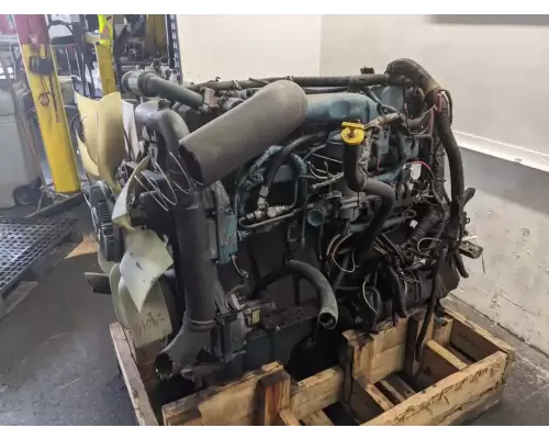 International DT466 Engine Assembly