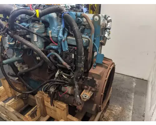 International DT466 Engine Assembly