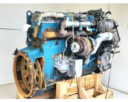 International DT466 Engine Assembly