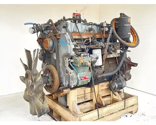 International DT466 Engine Assembly