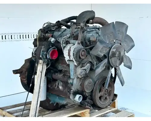 International DT466 Engine Assembly