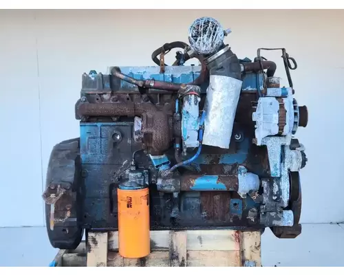 International DT466 Engine Assembly