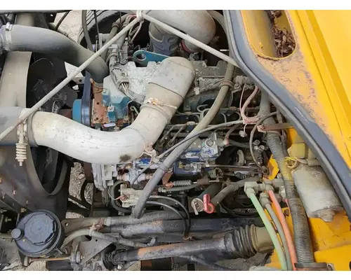 International DT466 Engine Assembly