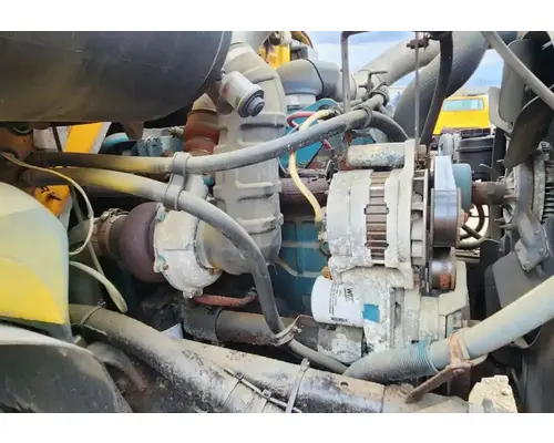 International DT466 Engine Assembly