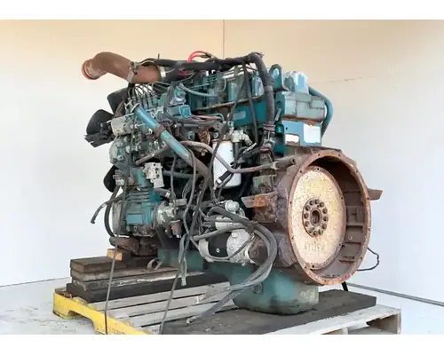 International DT466 Engine Assembly