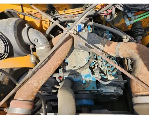 International DT466 Engine Assembly