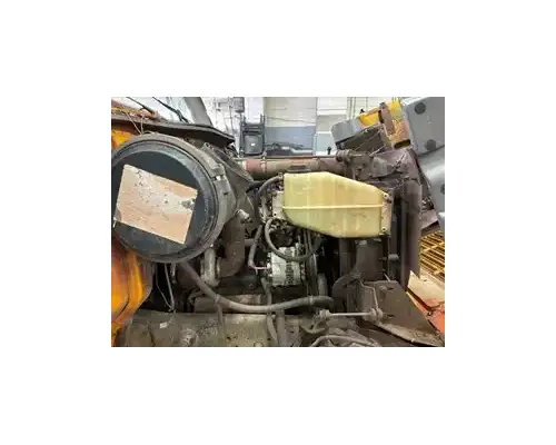 International DT466 Engine Assembly