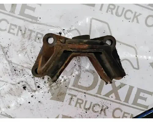 International DT466 Engine Mounts