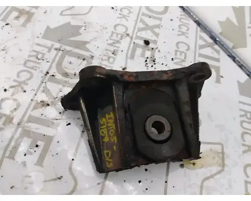 International DT466 Engine Mounts