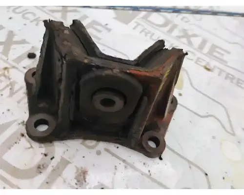 International DT466 Engine Mounts