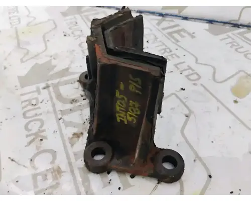 International DT466 Engine Mounts