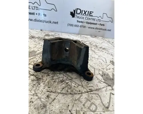 International DT466 Engine Mounts
