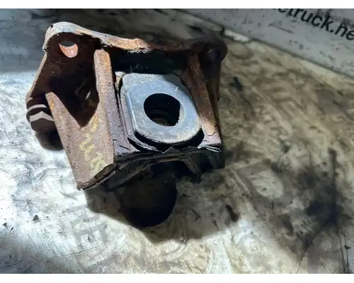 International DT466 Engine Mounts