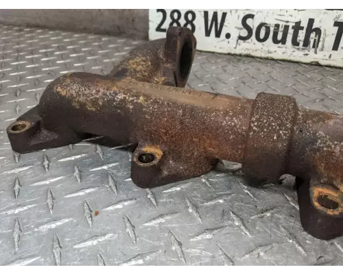 International DT466 Exhaust Manifold