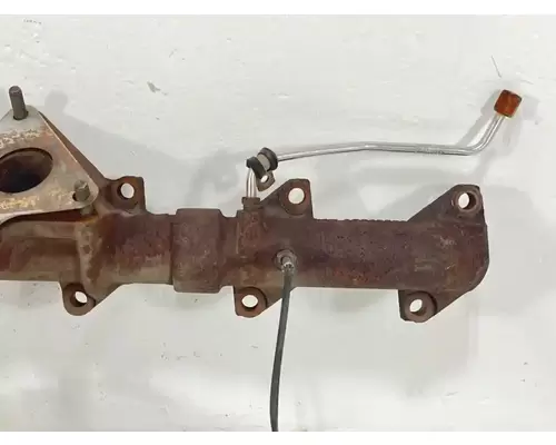 International DT466 Exhaust Manifold