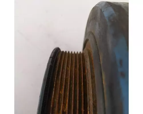 International DT466 Harmonic Balancer