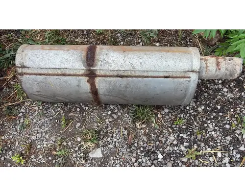 International DT466 Muffler