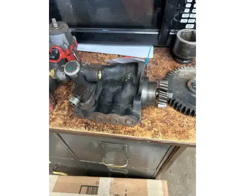 International DT466 Oil Pump