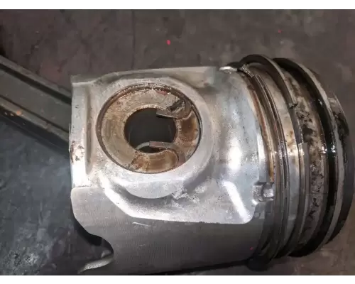 International DT466 Piston