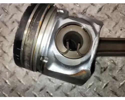 International DT466 Piston