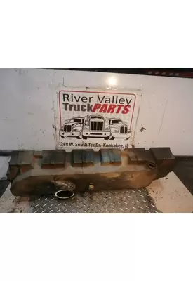 International DT466 Valve Cover