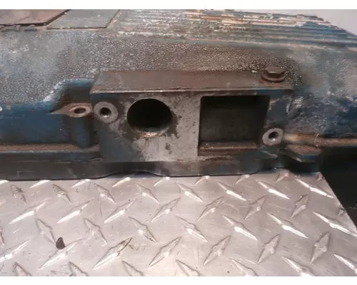 International DT466 Valve Cover