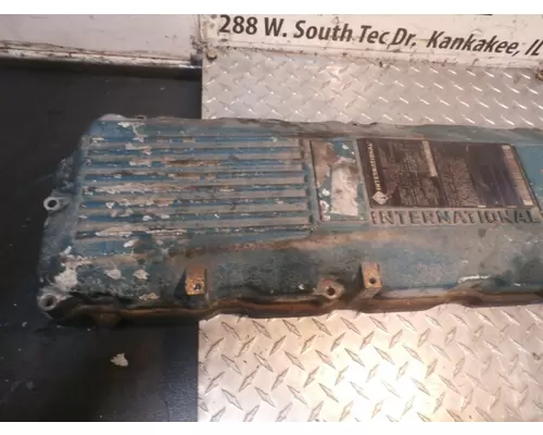 International DT466 Valve Cover