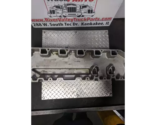 International DT466 Valve Cover