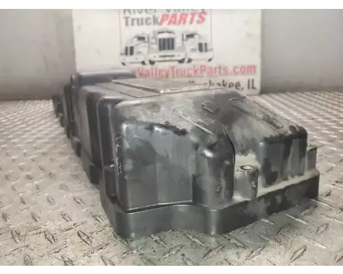 International DT466 Valve Cover