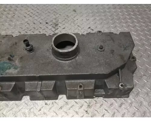 International DT466 Valve Cover