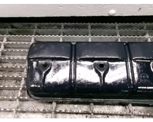 International DT466 Valve Cover