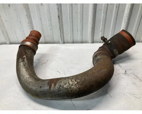 International DT530E Water Transfer Tube