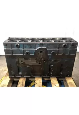 International DT570 Engine Block