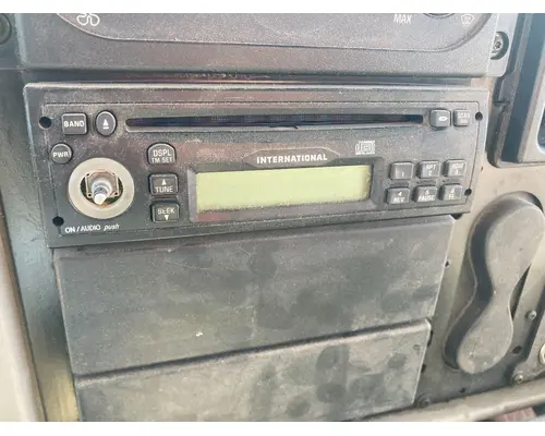 International DURASTAR (4200) AV Equipment