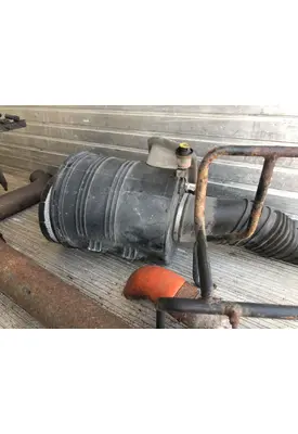 International DURASTAR (4300) Air Cleaner