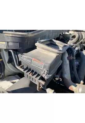 International DURASTAR (4300) Air Cleaner