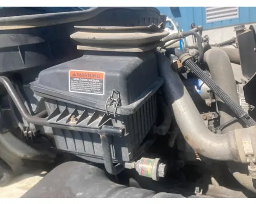 International DURASTAR (4300) Air Cleaner