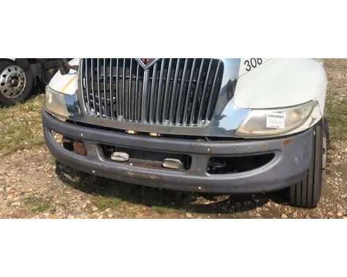 International DURASTAR (4300) Bumper Assembly, Front