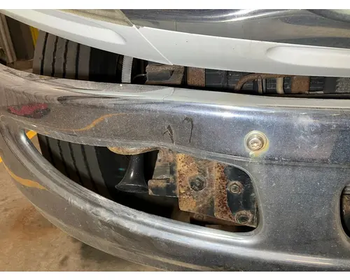 International DURASTAR (4300) Bumper Assembly, Front