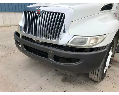 International DURASTAR (4300) Bumper Assembly, Front