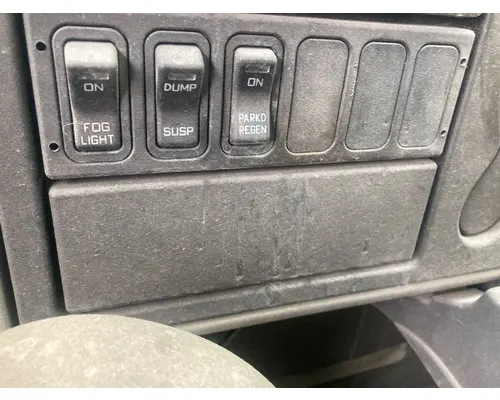 International DURASTAR (4300) Dash Panel