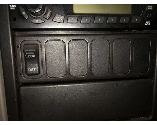 International DURASTAR (4300) Dash Panel