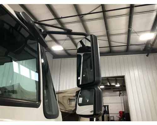 International DURASTAR (4300) Door Mirror