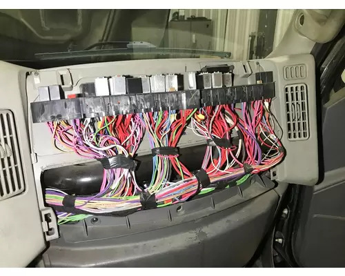 International DURASTAR (4300) Fuse Box